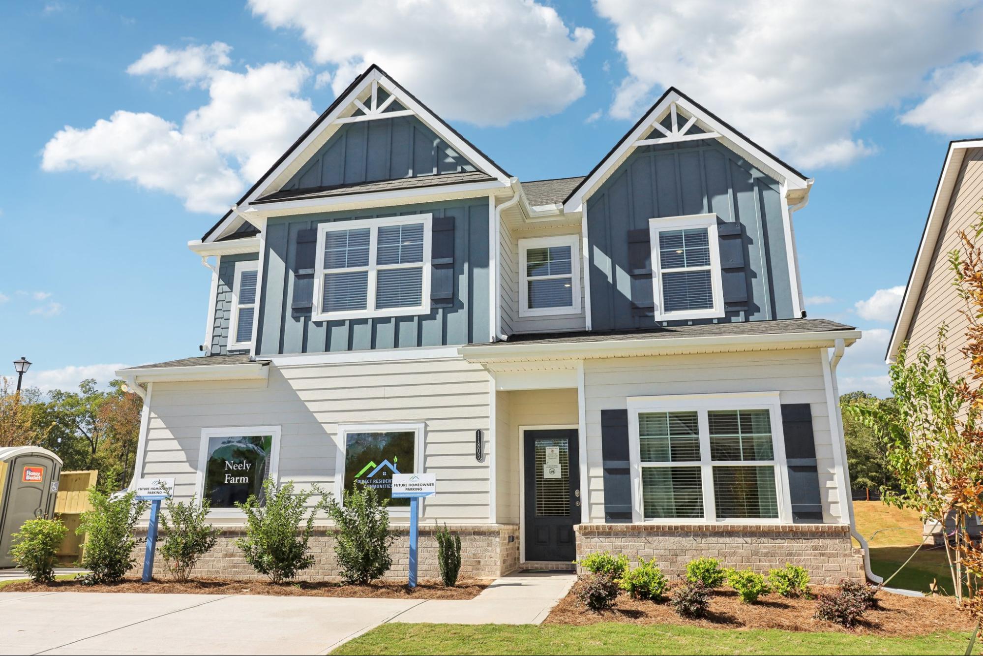 New construction home in metro Atlanta with modern farmhouse design